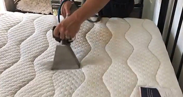 Mattress dry cleaning
